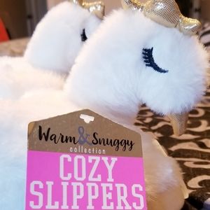 Swan Slippers 🦢🦢